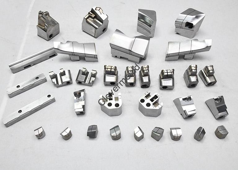 镶件+斜顶头+推块 1.2344